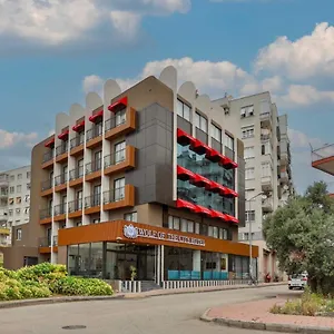 Hotel Wolf Of The &, Antália